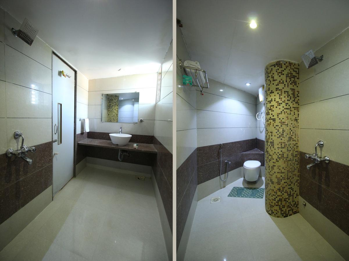 Hotel Salute Ahmedabad Exterior photo